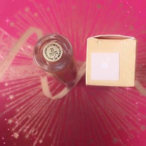 Kylie Cosmetics Makeup - Kylie High Gloss 23 Kylie Cosmetics Makeup - Kylie High Gloss 23